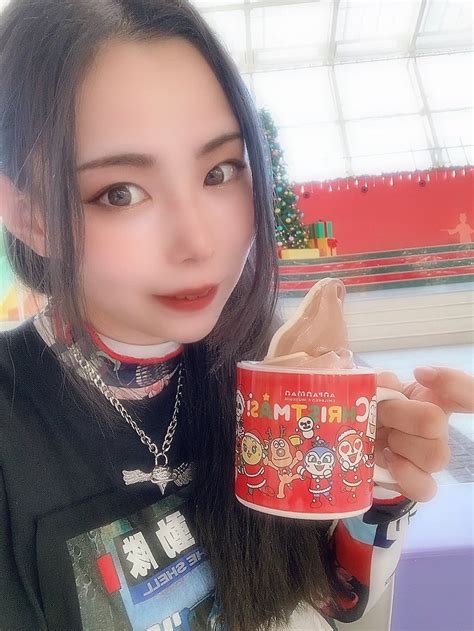Yuria : r/YuriaYoshine .